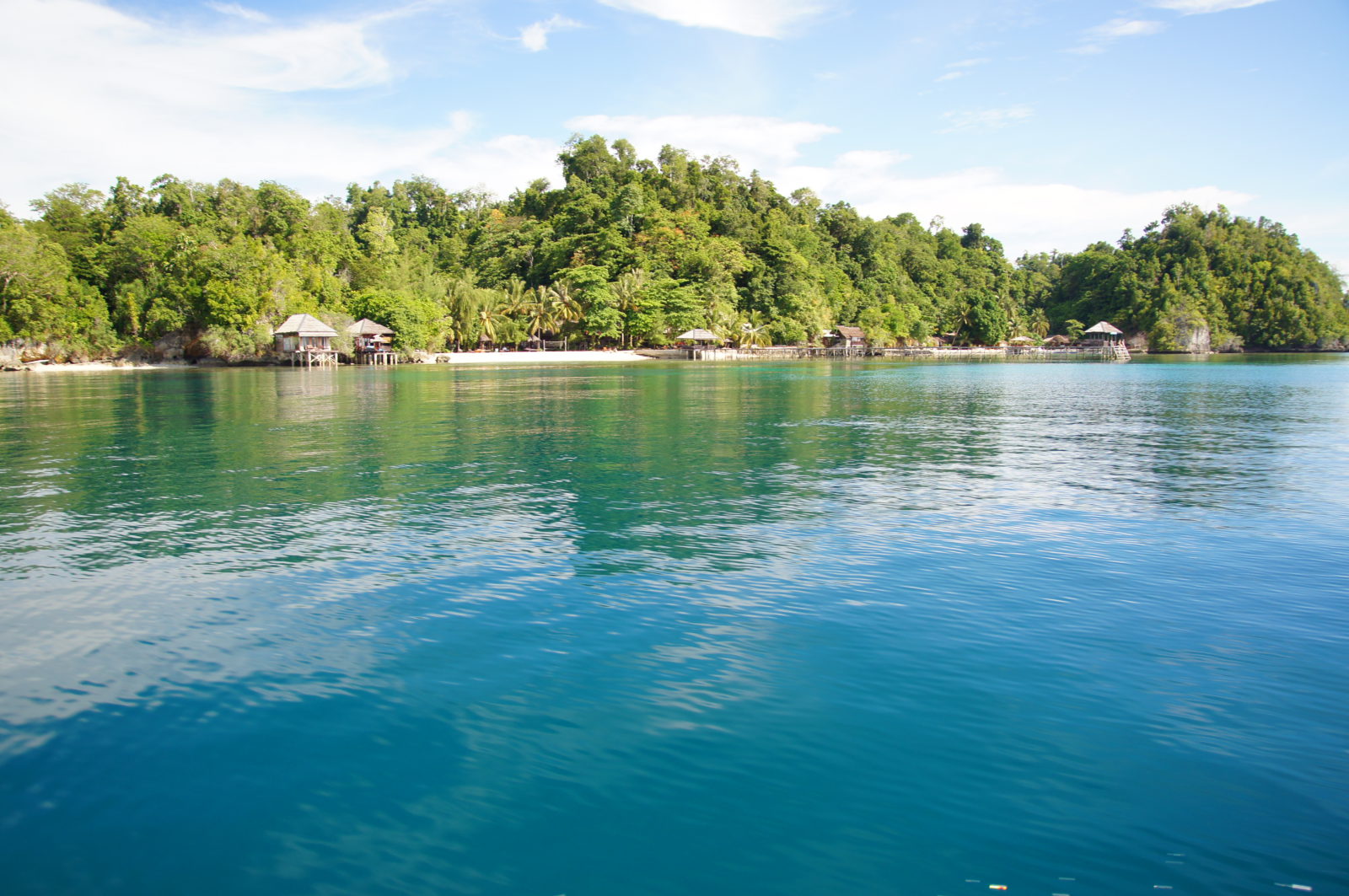 Kadidiri Paradise from the sea